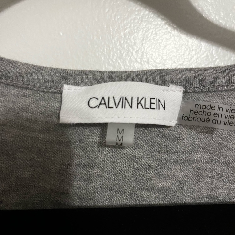 Size M, Calvin Klein cotton sleeveless shirt - Picture 7 of 17